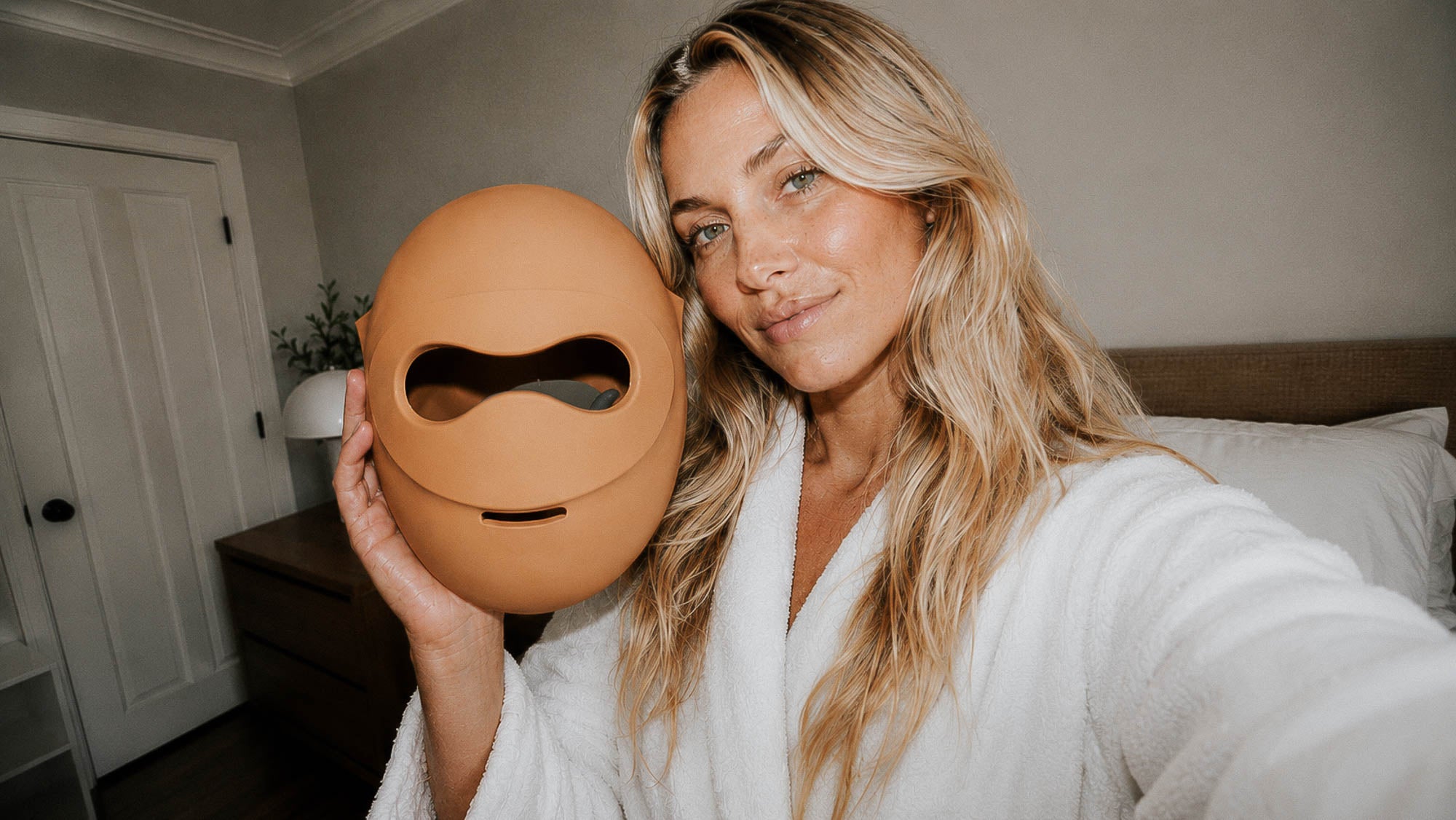 Light Mask | Premium Red Light Face Mask – Trueons